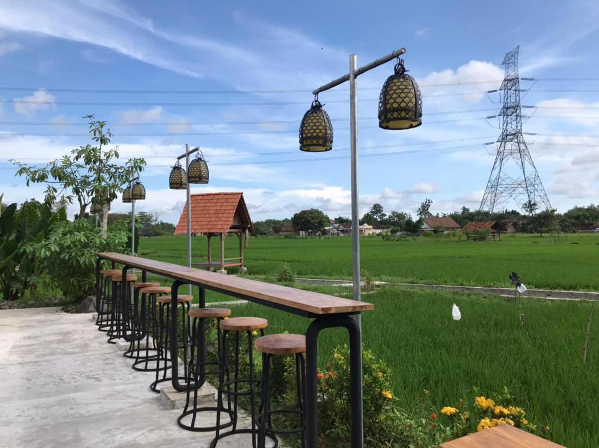 Legiyem Homestay ยอกยาการ์ตา ภายนอก รูปภาพ