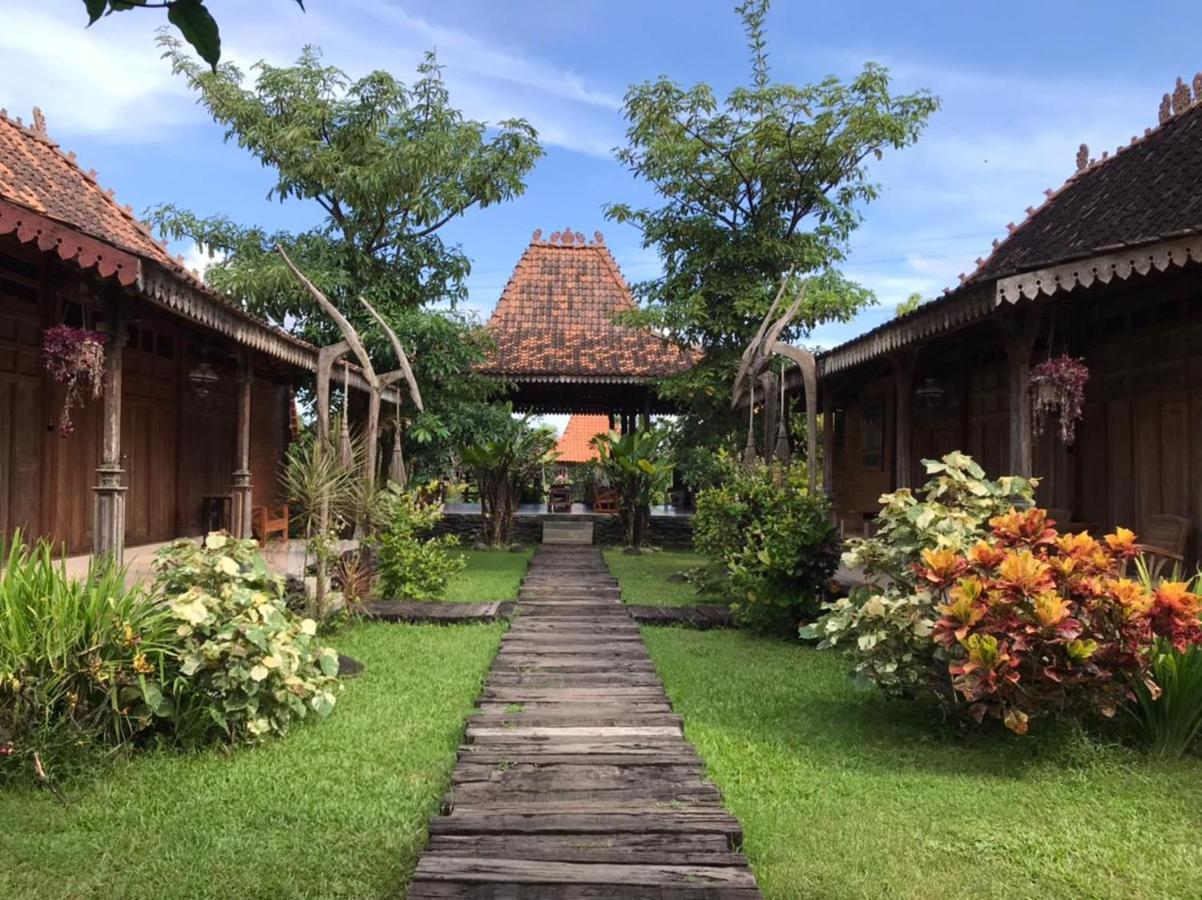 Legiyem Homestay ยอกยาการ์ตา ภายนอก รูปภาพ