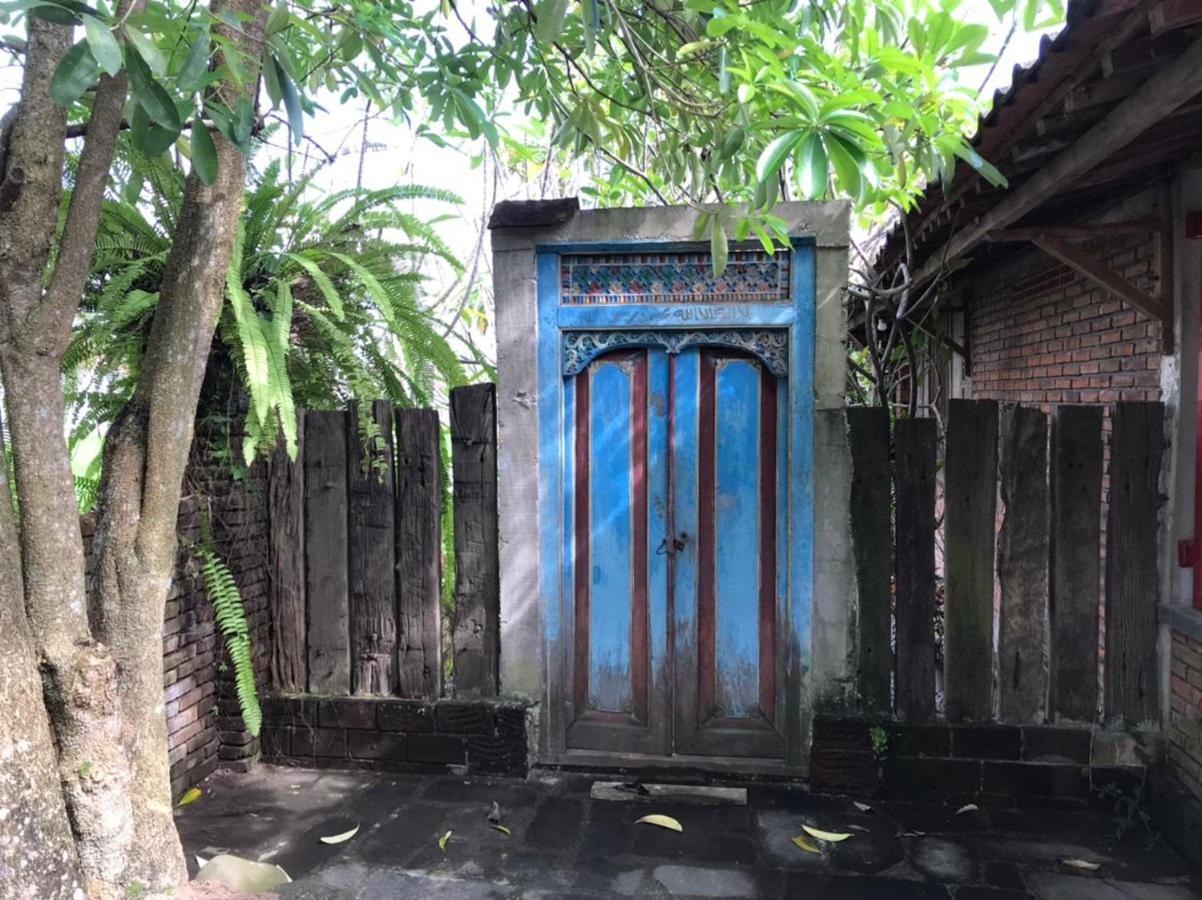 Legiyem Homestay ยอกยาการ์ตา ภายนอก รูปภาพ